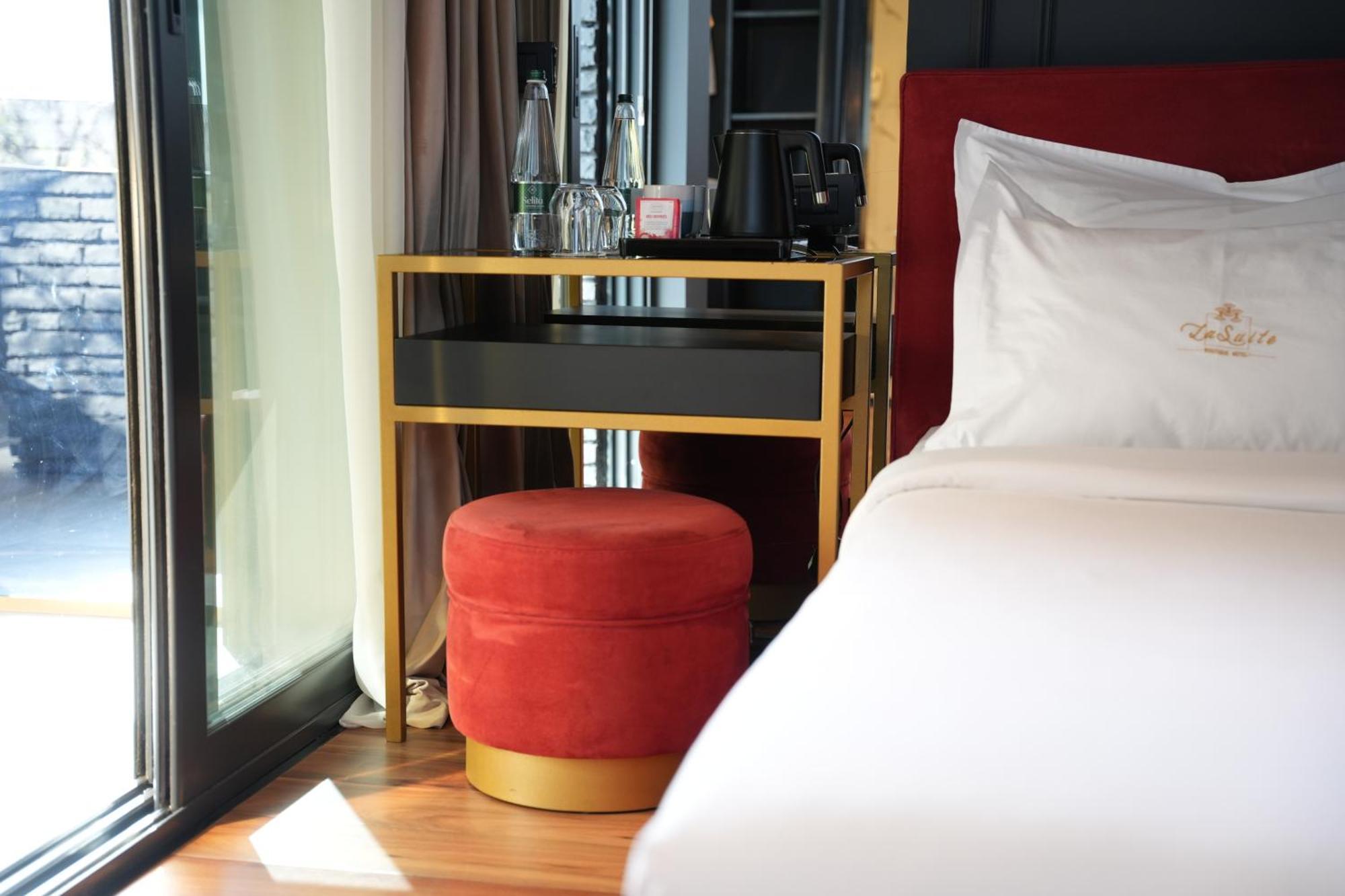 La Boutique 4*