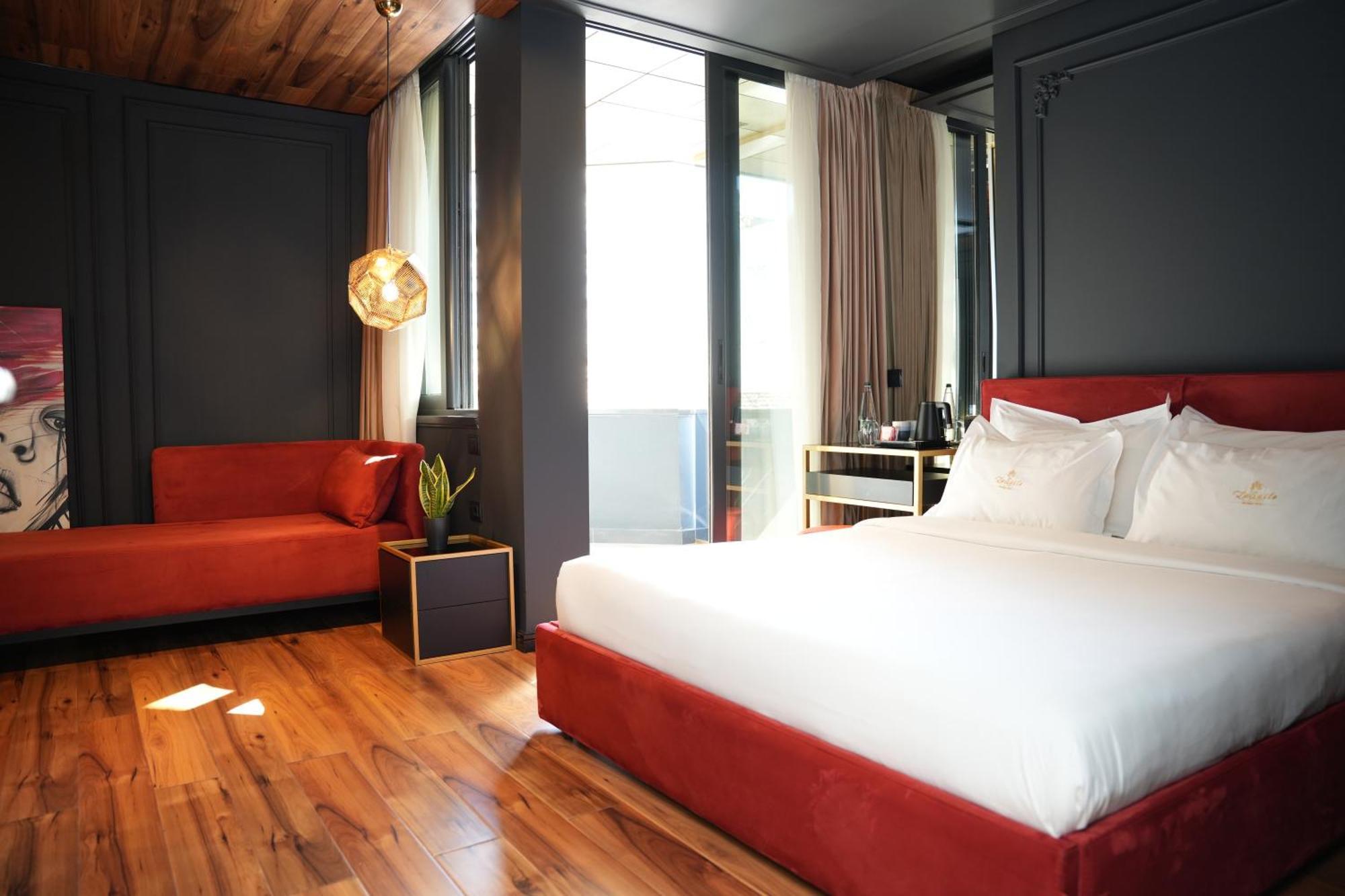 Hotel La Boutique 4*
